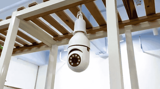 Câmera Wi-fi LumiProtec 360™