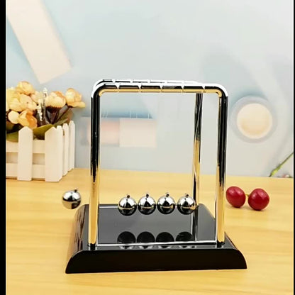 Pêndulo de Newton – O Objeto de Poder para Sua Mesa