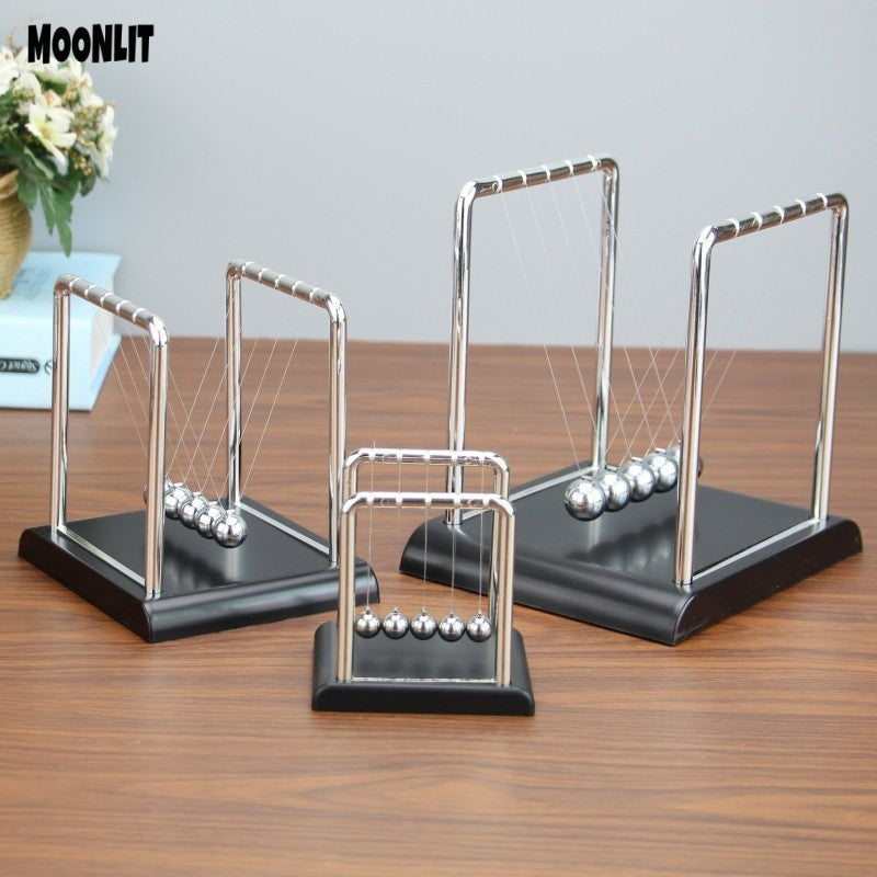 Pêndulo de Newton – O Objeto de Poder para Sua Mesa